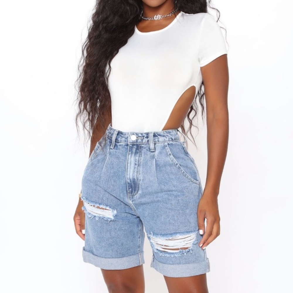 High cut short sleeve bodysuit